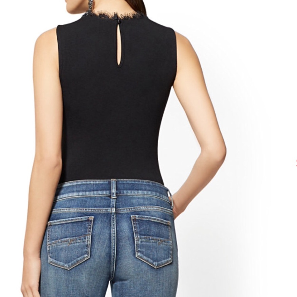 ❗️Last ONE❗️Black Lace mock neck body suit - Picture 4 of 6